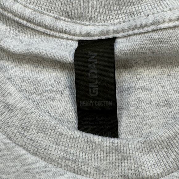 Adventure Awaits Green Heart Women’s Medium T-Shirt Short Sleeve - Picture 7 of 7